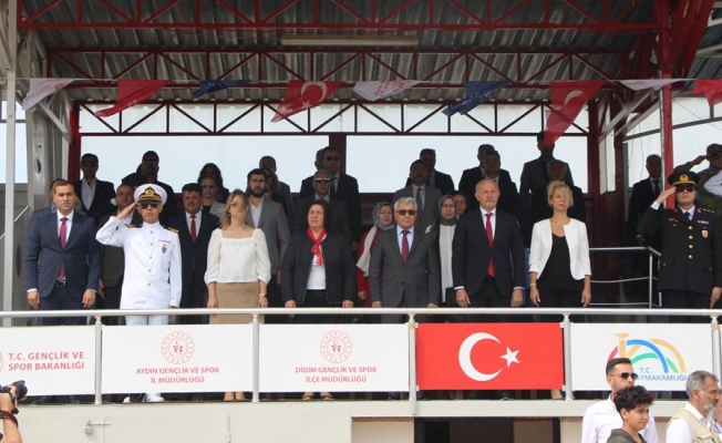 19 Mayıs kutlamaları Atatürk Stadı’nda devam etti